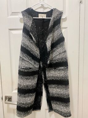BCBG Black and White Striped Knit Sleeveless Coat